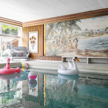 Adolphine Garden 4*