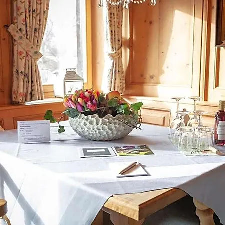Hotell Adolphine Garden Rotta